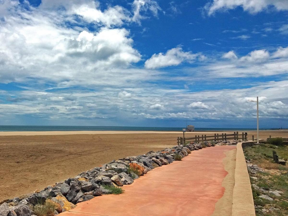 Appartement Sur Le Port De Gruissan Exteriör bild